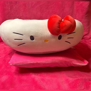 Hello kitty pet bed